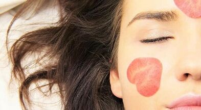 begien inguruko azala gaztetzeko maskarak egiteko errezetak